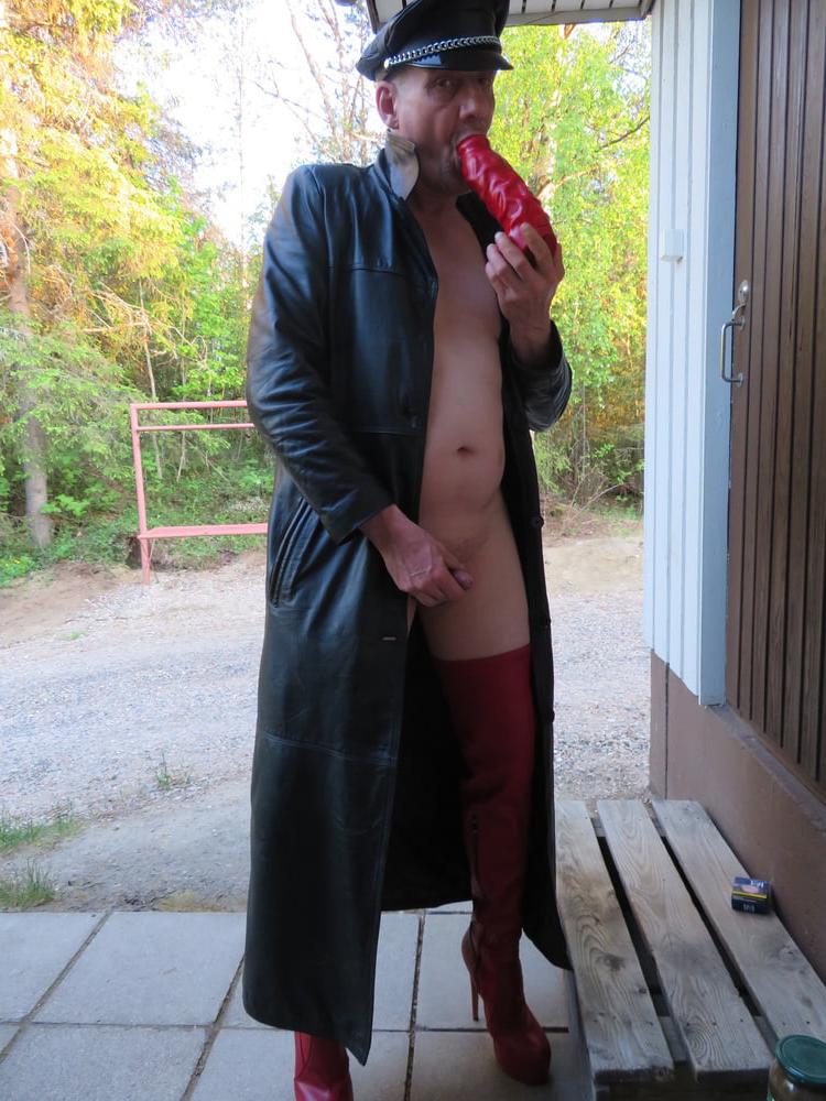 25P Finnish kinky leather gay Juha Vantanen