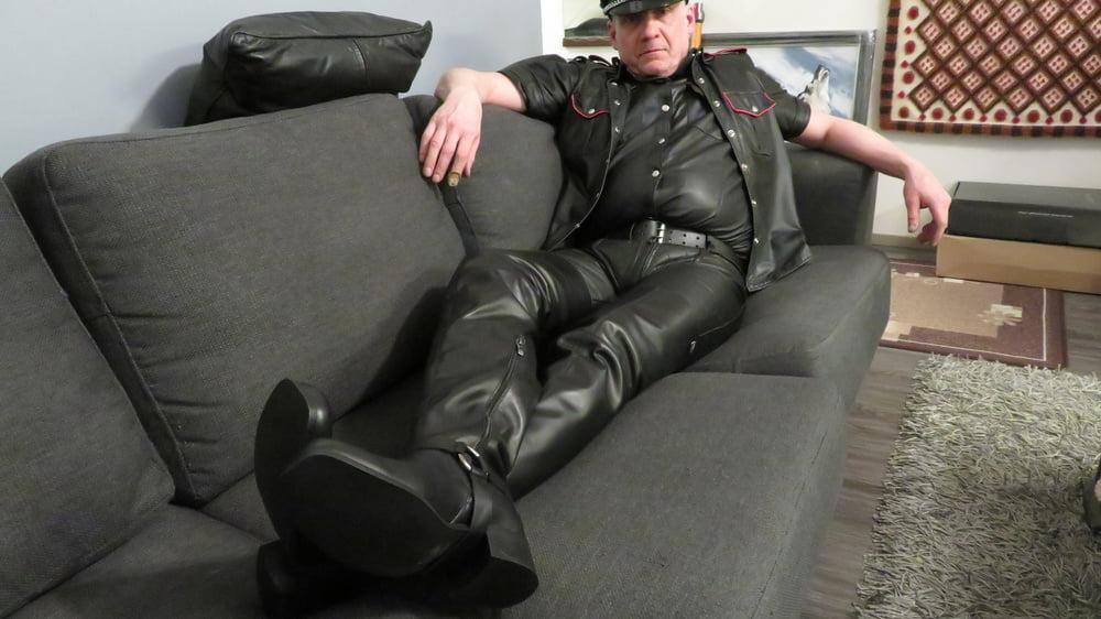 25P Finnish kinky leather gay Juha Vantanen