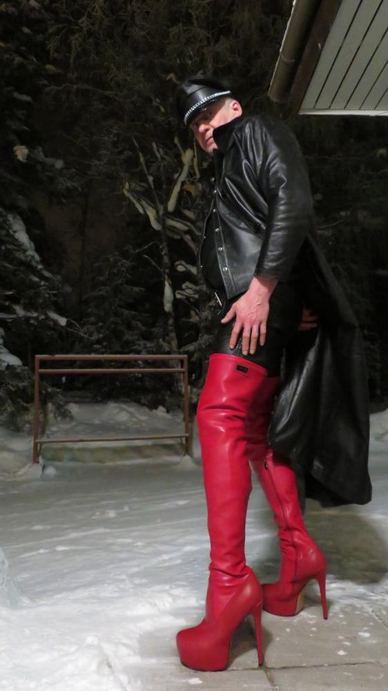 25P Finnish kinky leather gay Juha Vantanen