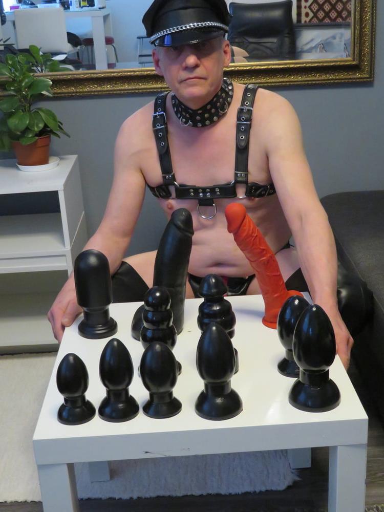 25P Finnish kinky leather gay Juha Vantanen