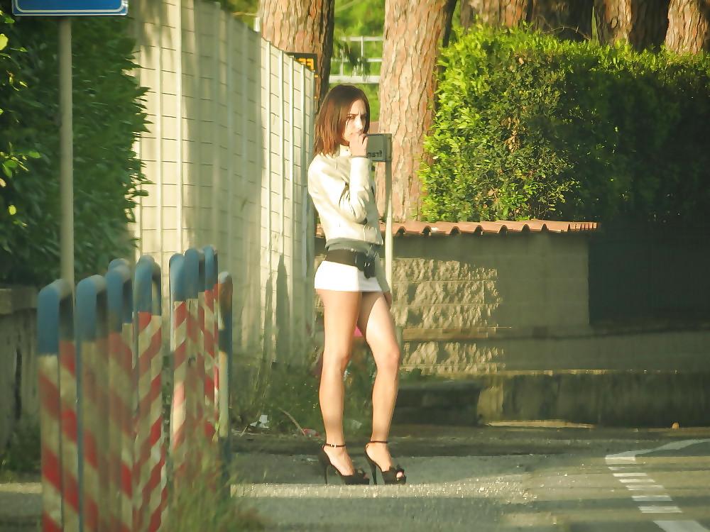 17P Wanking Favourites: fuckable smokers 54