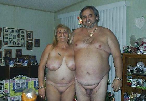 16P Older nudist