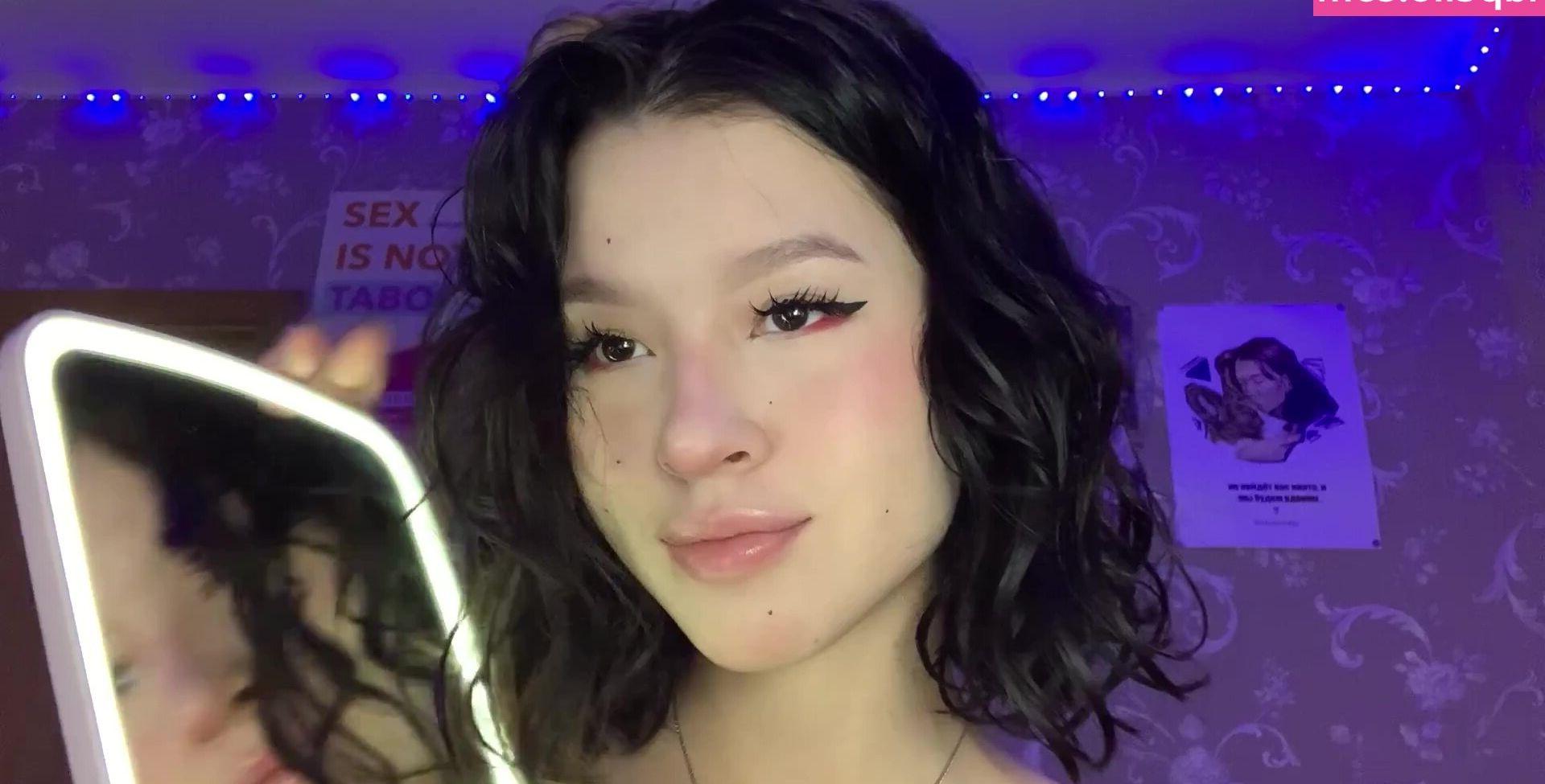21P Lezzy Bunny ASMR nude