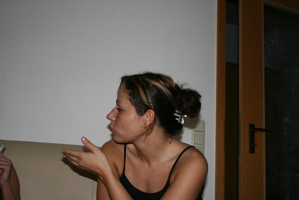 25P College Babe Threesome