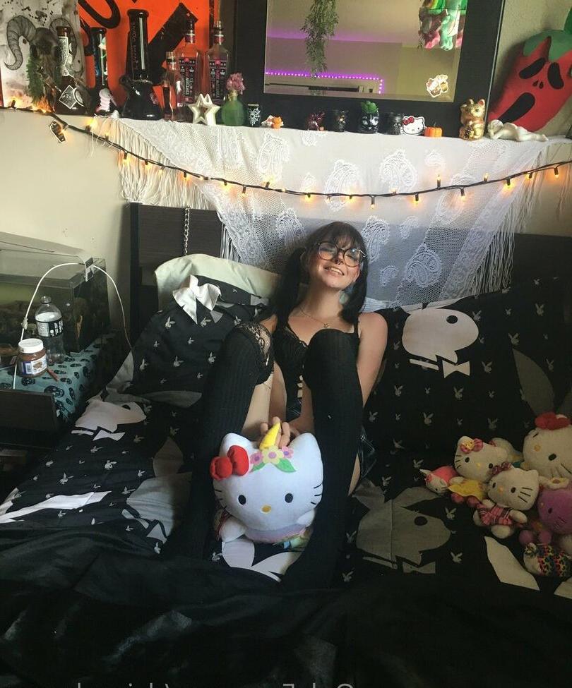 25P Dying_bunny nude
