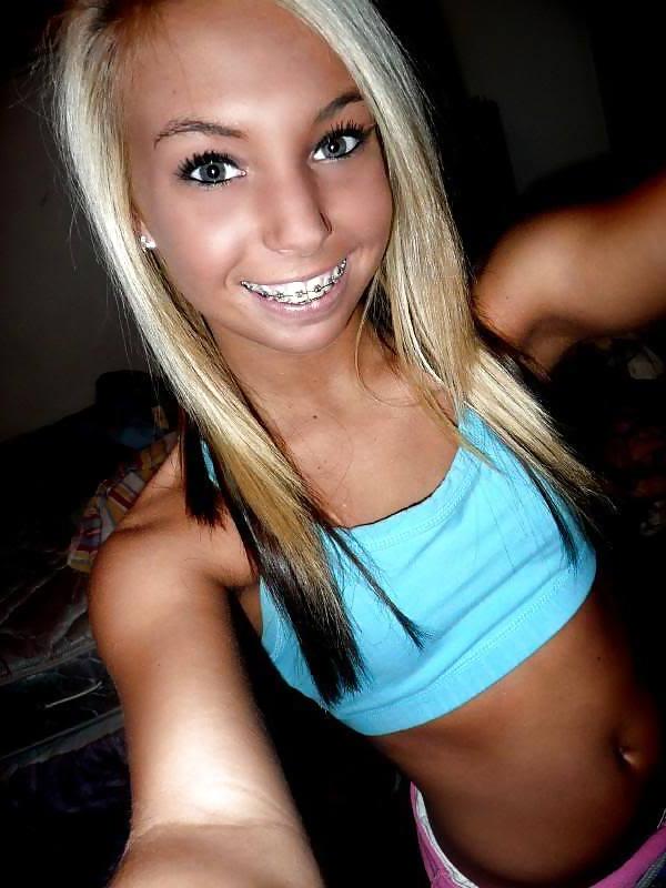 23P High-School-Teenager Lea