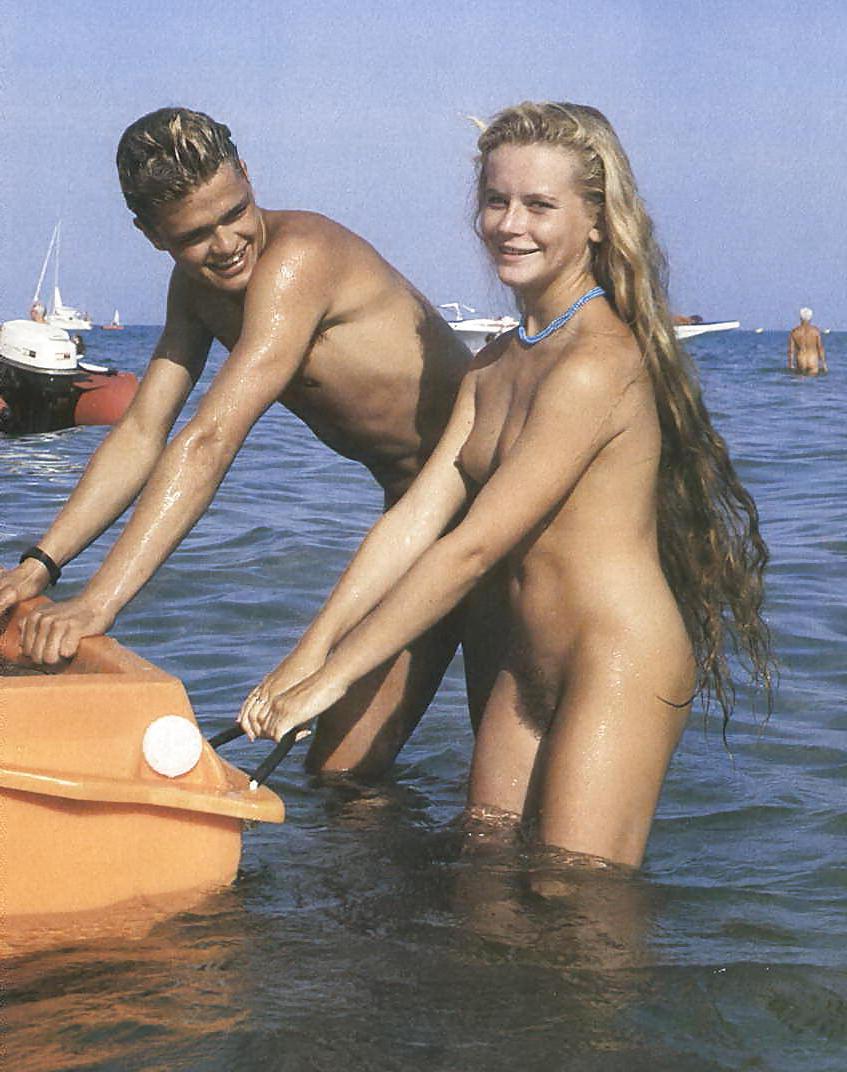 23P Retro Nudist, Nudisme (Request)