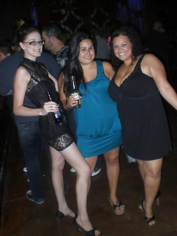 7P Big breast friends from club
