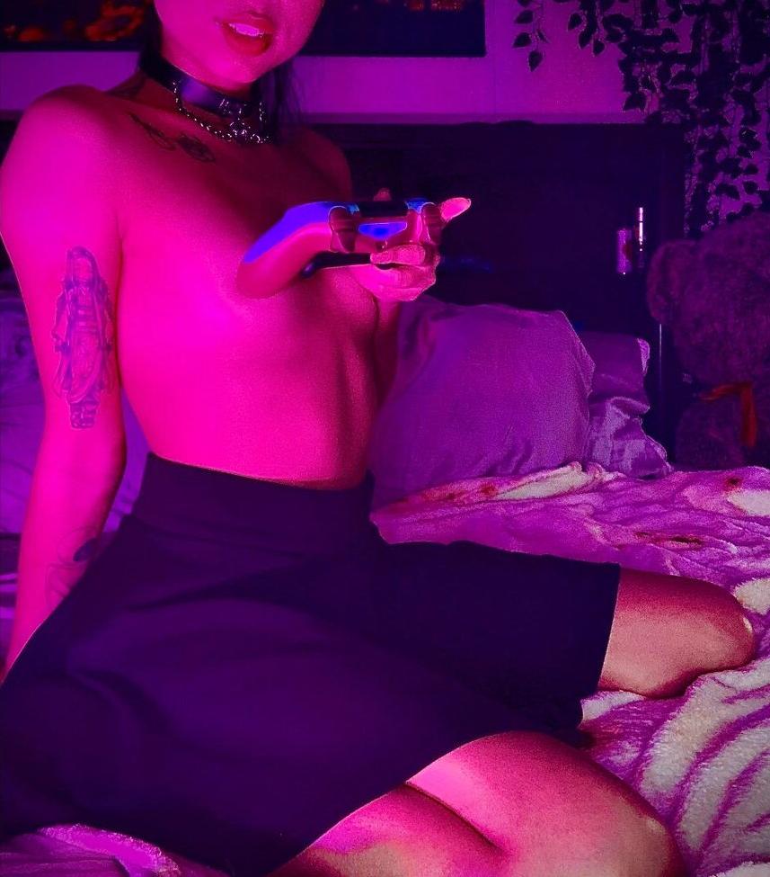 18P Bunny Buggs nude