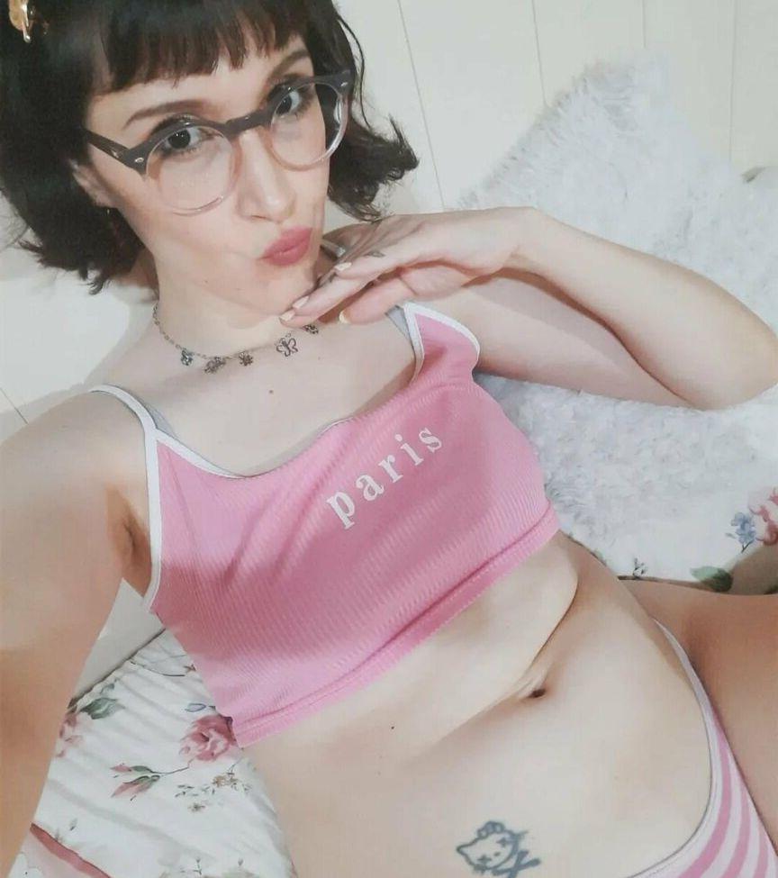 25P Space Bunny nude