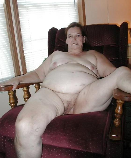 23P Hairy Moms and Grannies Next Door