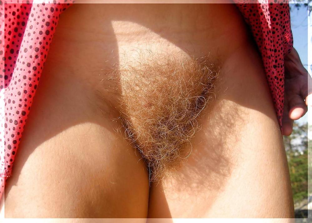 25P Teen With A Very Natural Hairy Pussy