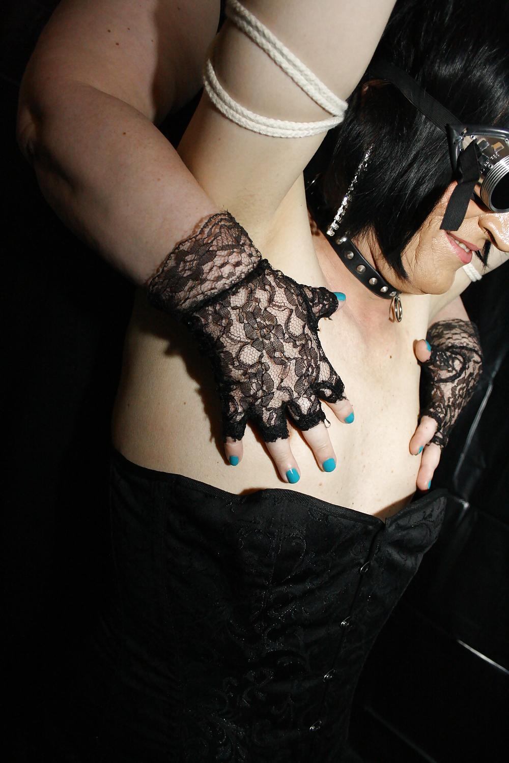18P Femdom and Sissy- Champagner- dirty comments welcome