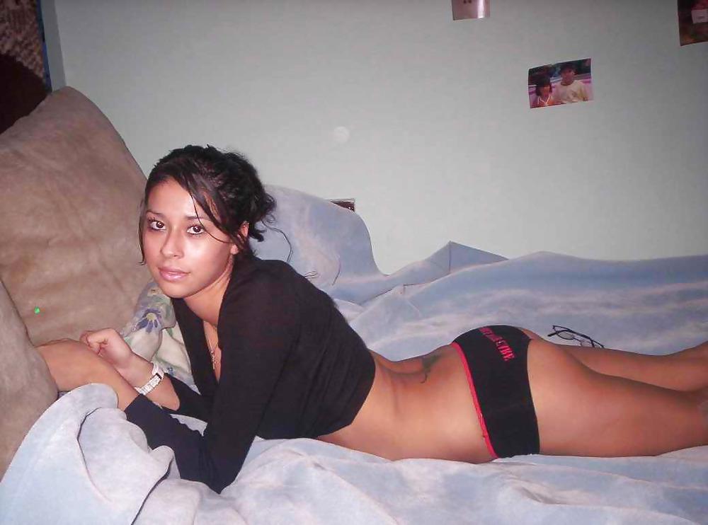 17P Latina de cerca y de lejos