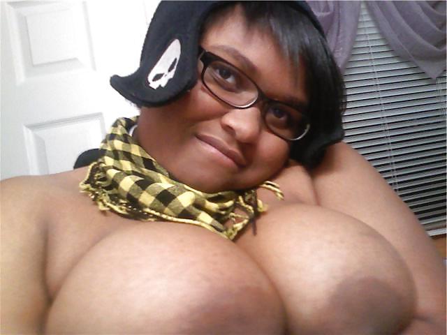 12P Chubby Ebony Teen Sasha
