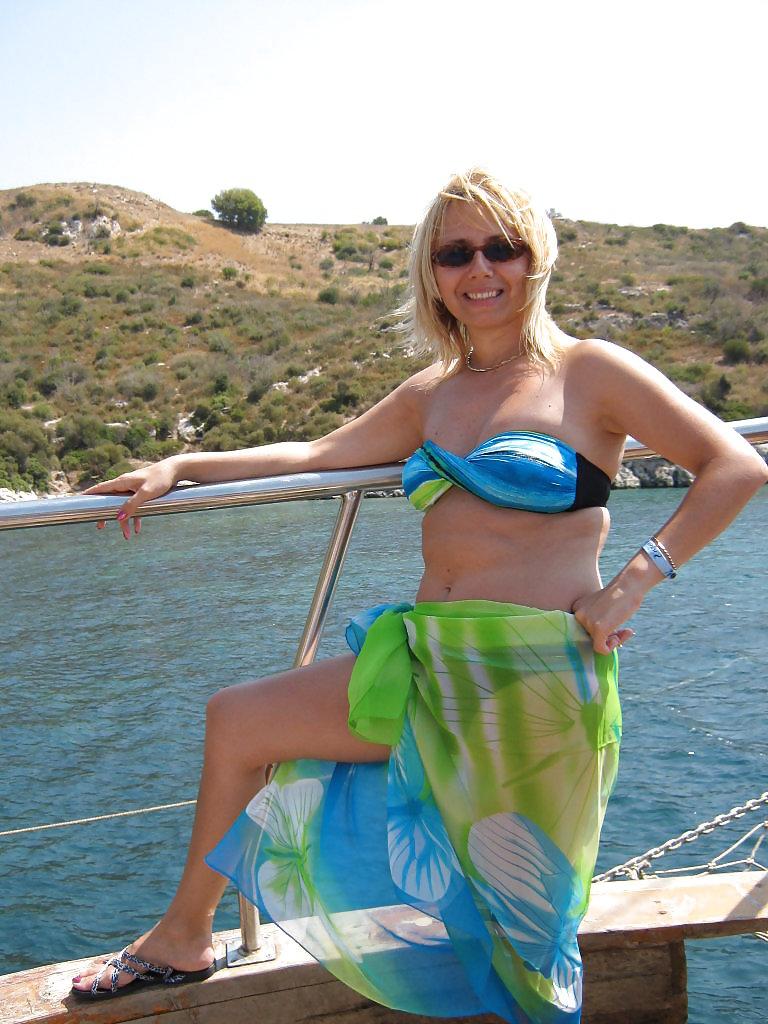 25P Bulgarian Swimwear - V