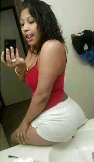 17P Sexy latin whore