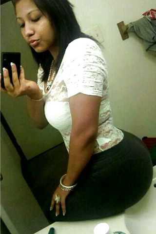 17P Sexy latin whore