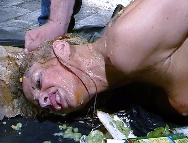 5P Feeding time 4 my slave
