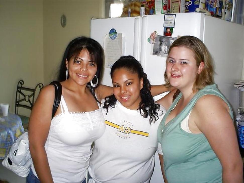 15P Nice Latina Next Door Type---non nude