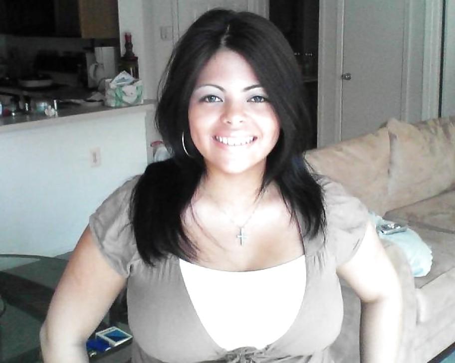 15P Nice Latina Next Door Type---non nude