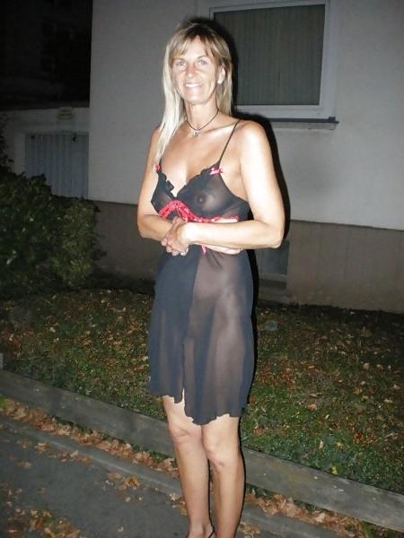25P MATURE SLUT WIFE