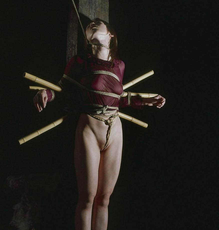 25P Asian Bondage