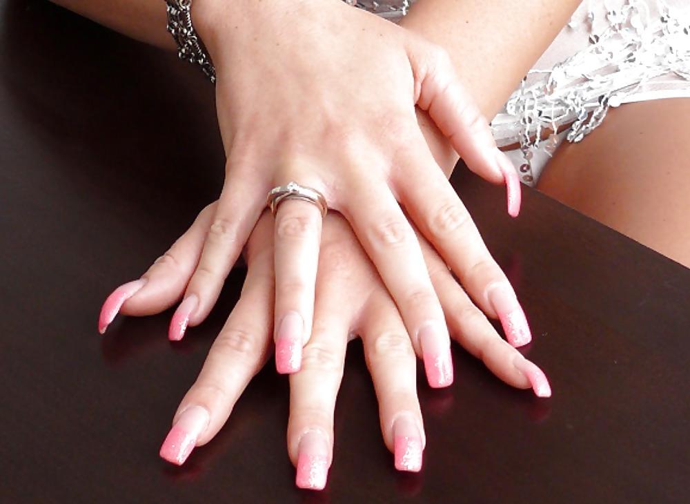 25P More sexy hands