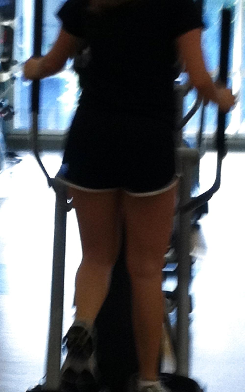 18P Gym girls