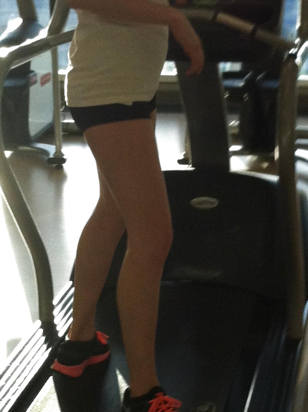 18P Gym girls