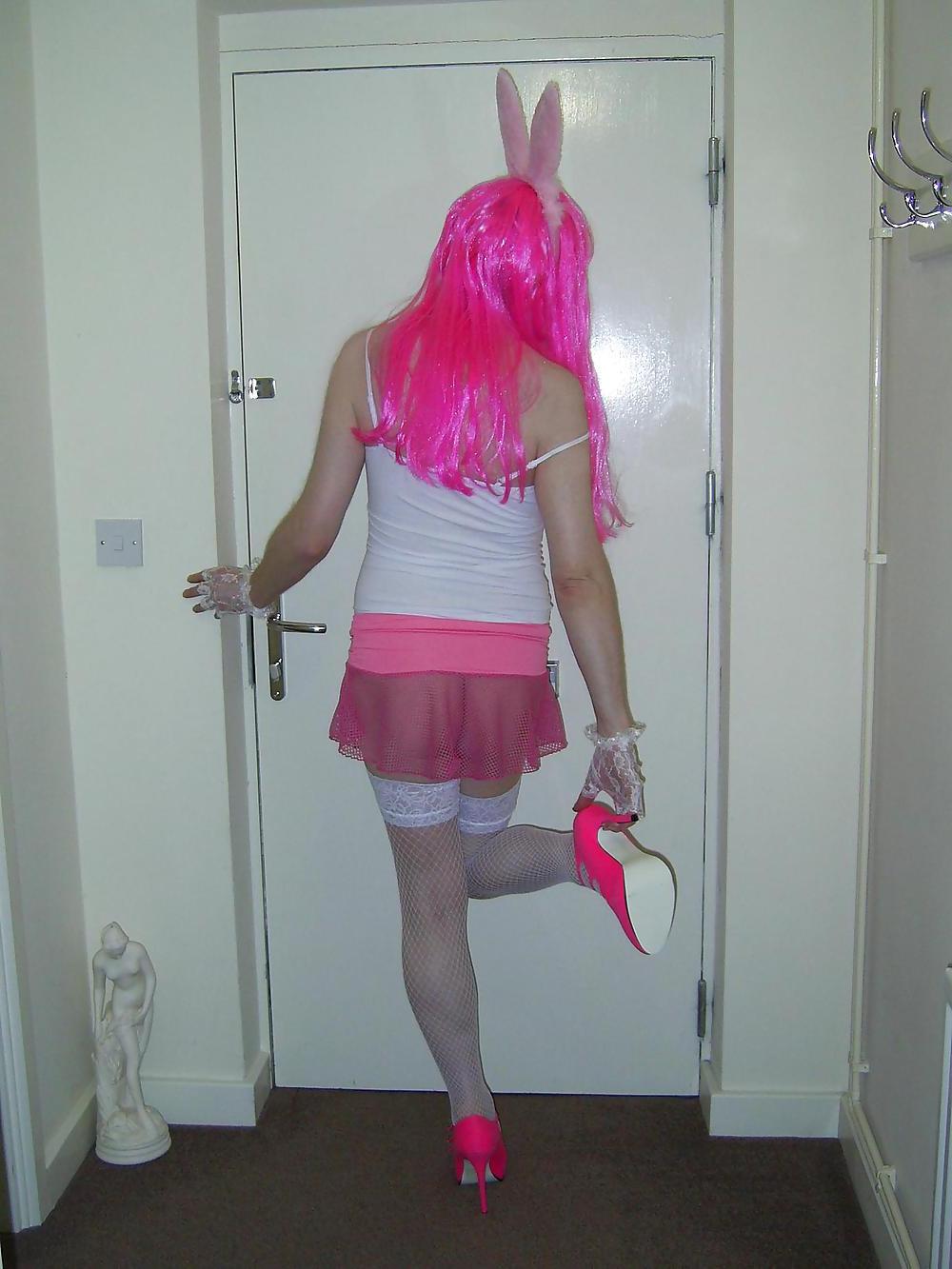 21P Suzi Sucks: Bunny Gurl, 1 of 2