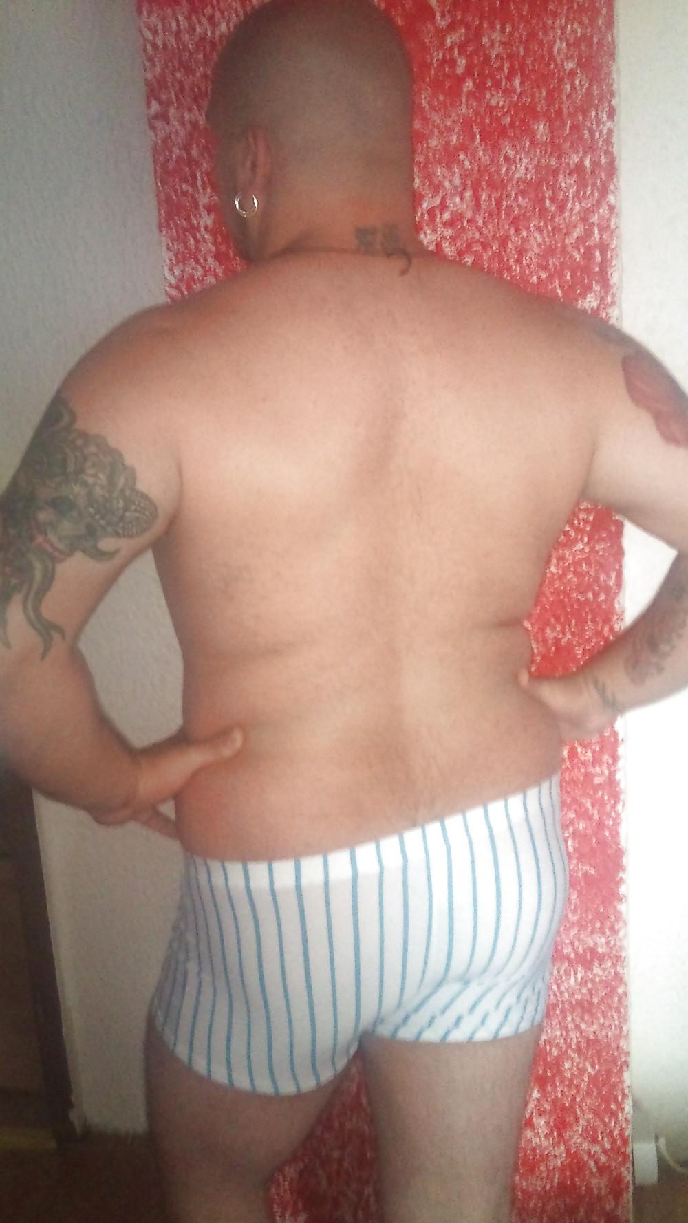 25P Neue Bilder von uns.