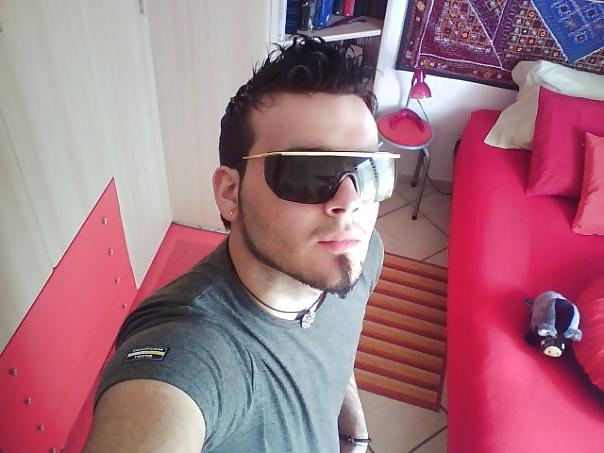 15P Chi? Sto cazzo! :D