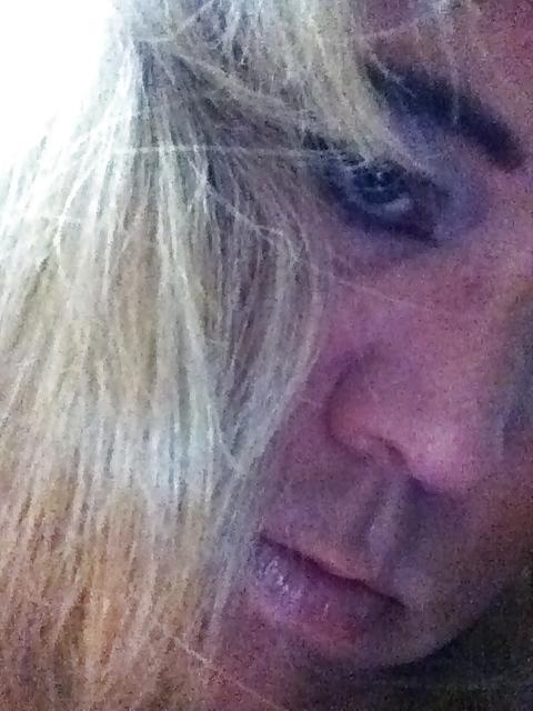 10P First time face pics.... new wig.
