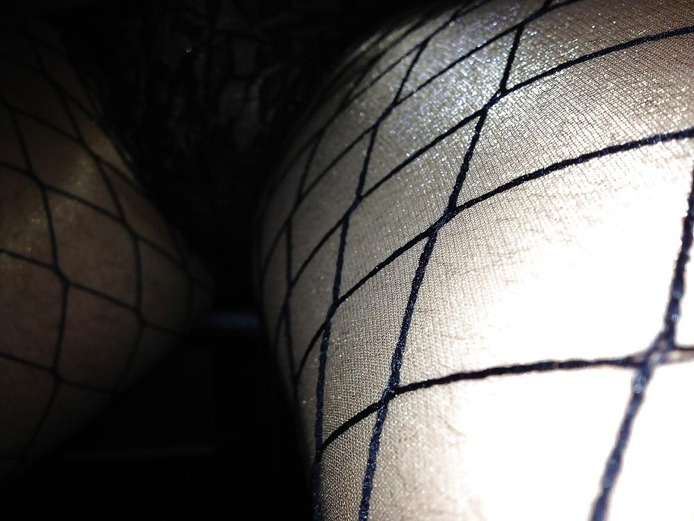 9P Fishnet nylons