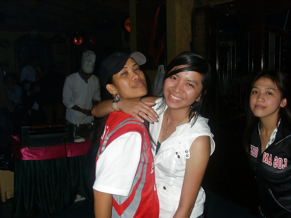 16P Lea Valdescona lesbian filipina