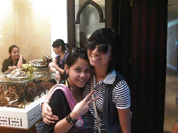 16P Lea Valdescona lesbian filipina