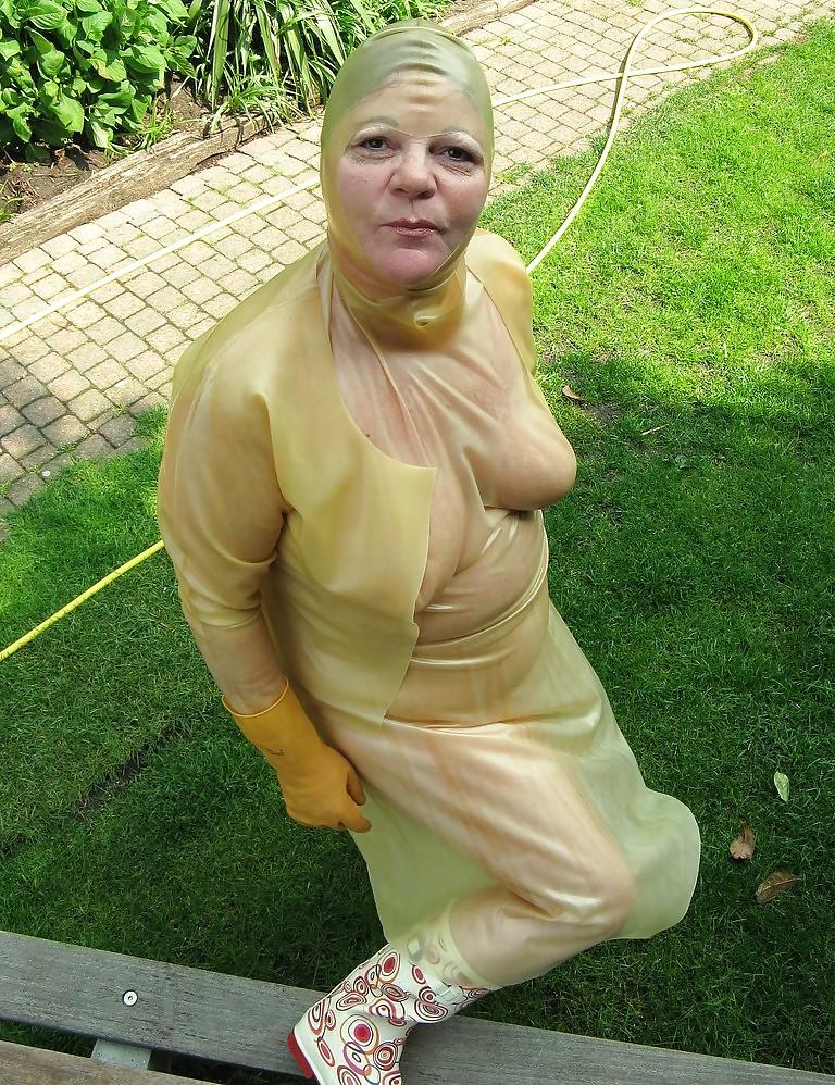 25P Clear Latex