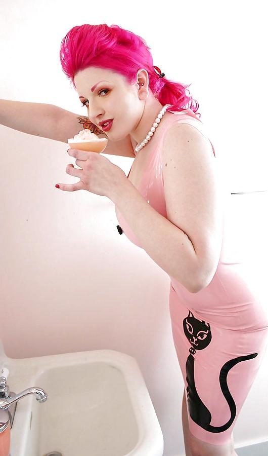 18P XX Pink Latex Girl