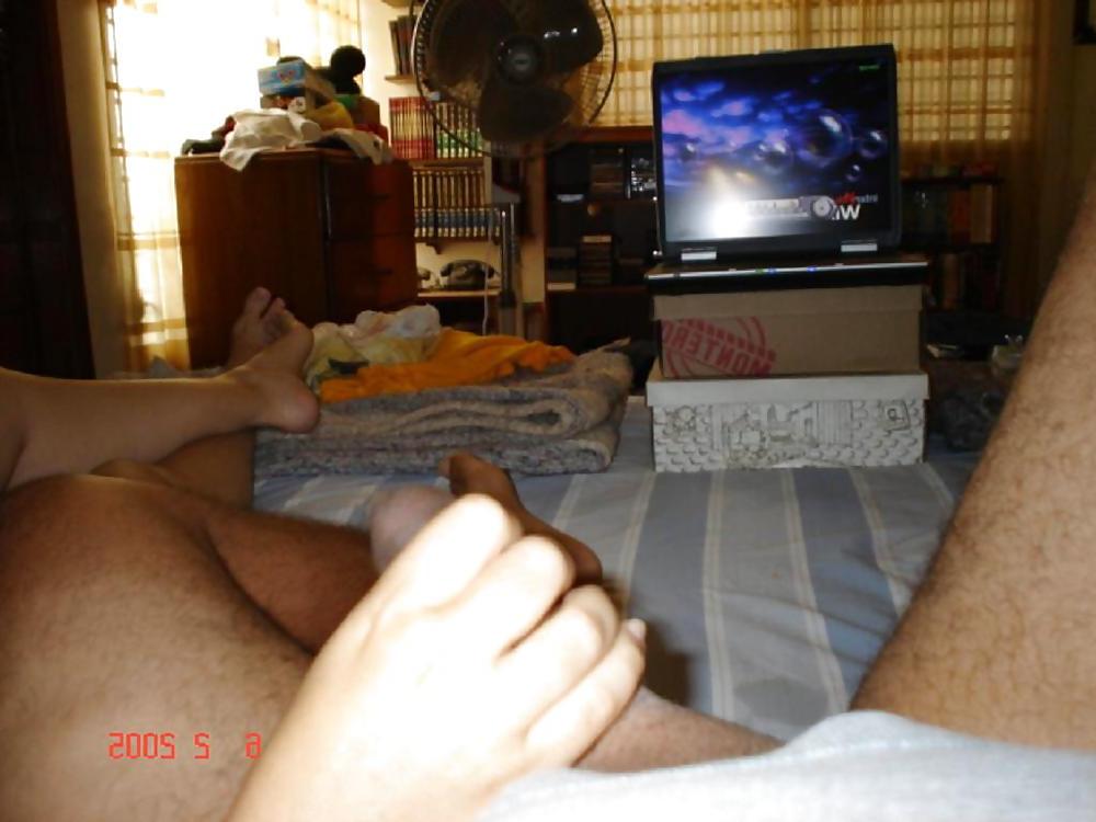 20P Watching porno