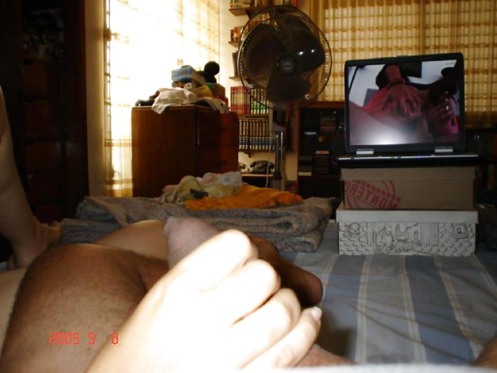 20P Watching porno