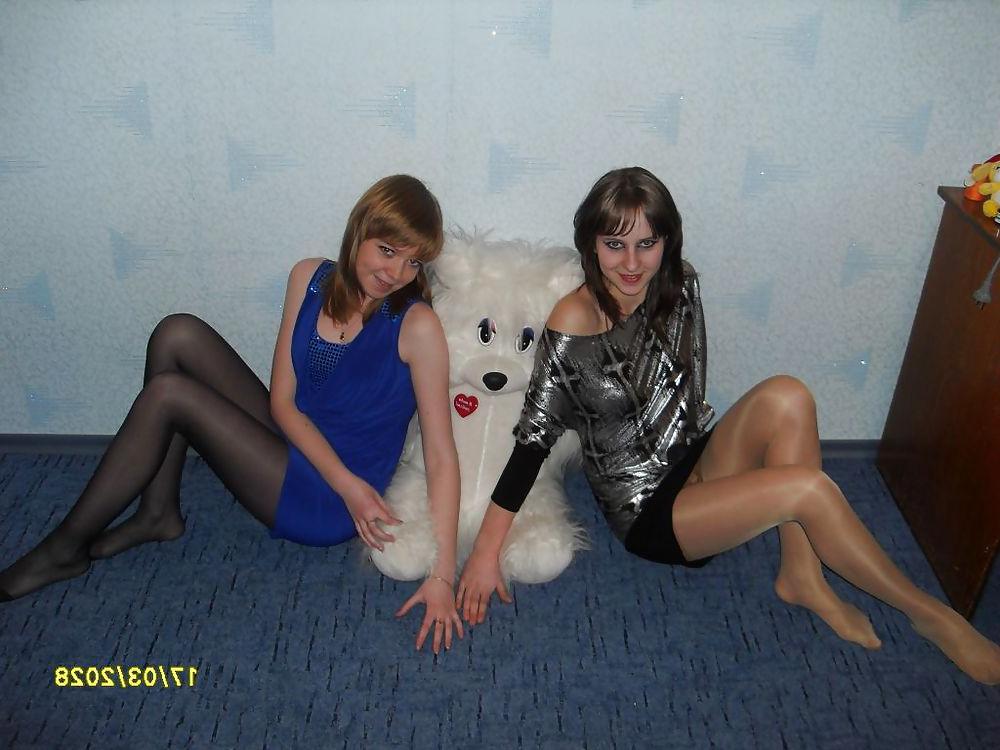 25P Geile Girls in Nylon