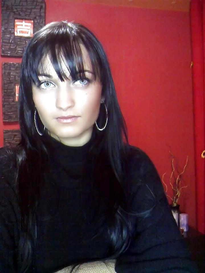 12P Bulgarian girl: rada