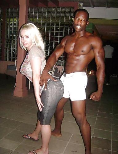 25P Interracial Motivation Photos