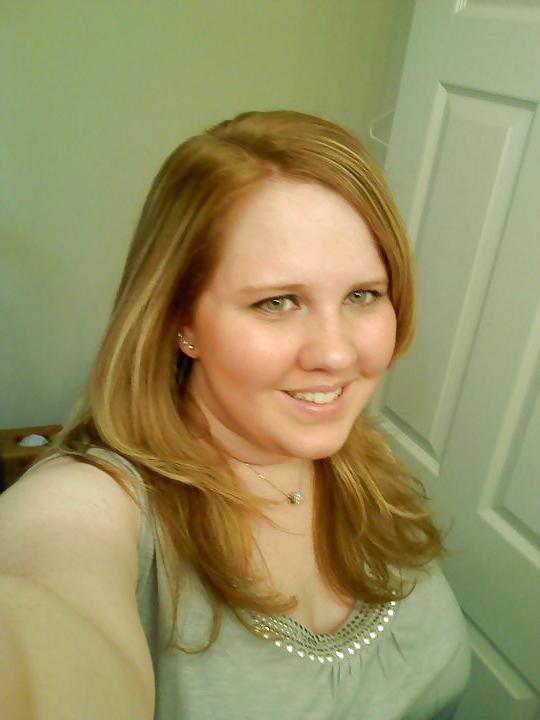 12P Plump Redhead Teen