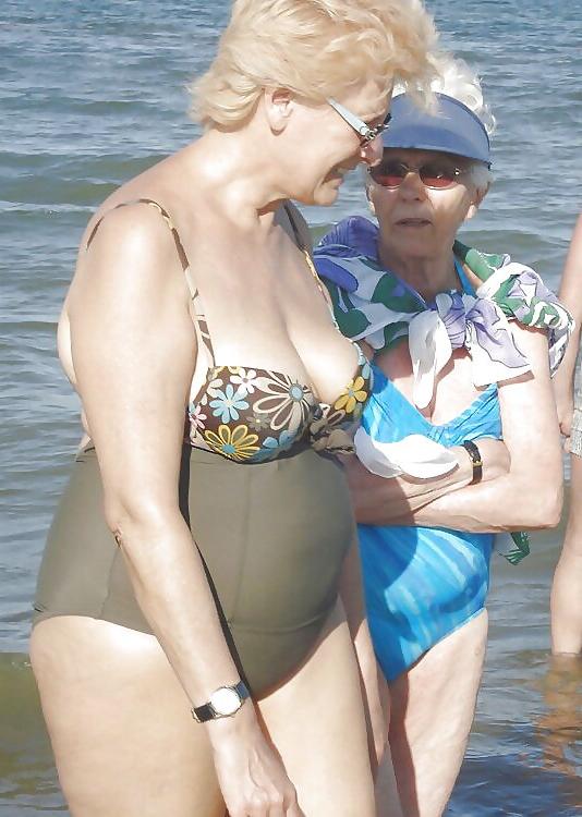 25P Swimsuits bikinis bras bbw mature dressed teen big huge - 45