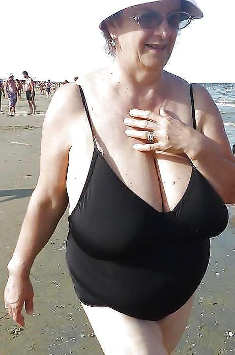 25P Swimsuits bikinis bras bbw mature dressed teen big huge - 45