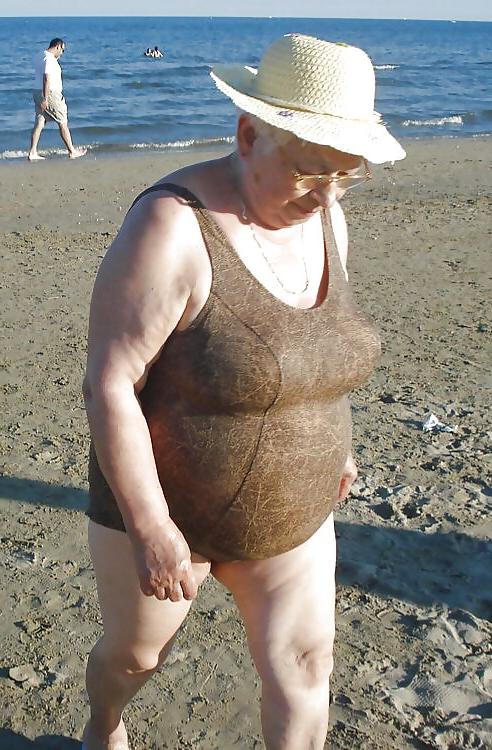 25P Swimsuits bikinis bras bbw mature dressed teen big huge - 45