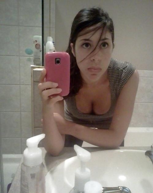 25P Sexy Latina in the Mirror