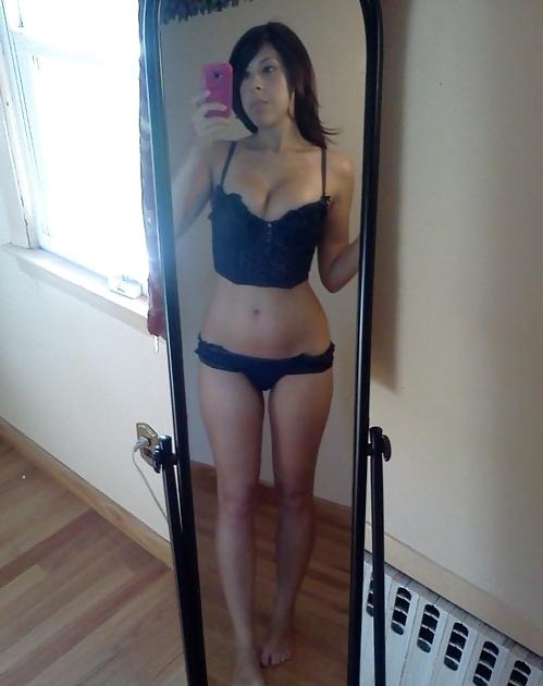 25P Sexy Latina in the Mirror